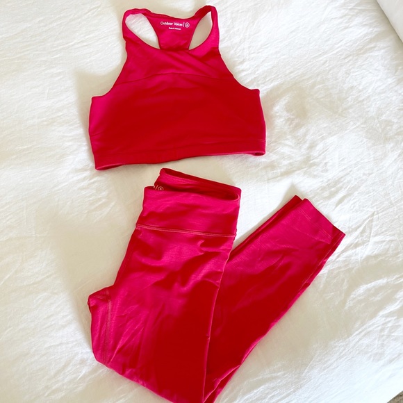 Outdoor Voices Move Free Set - Picture 2 of 2